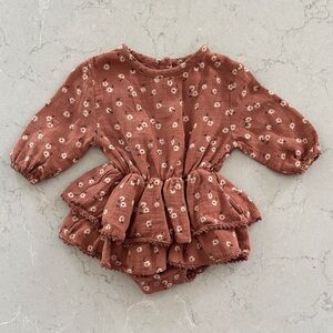 Quincy Mae Floral Ruffle Bodysuit in Terracotta